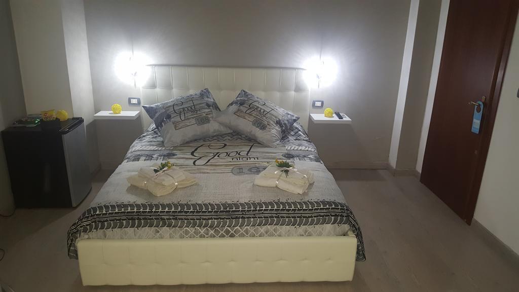 La Casa Dei Sogni Hotel Gallico Bagian luar foto