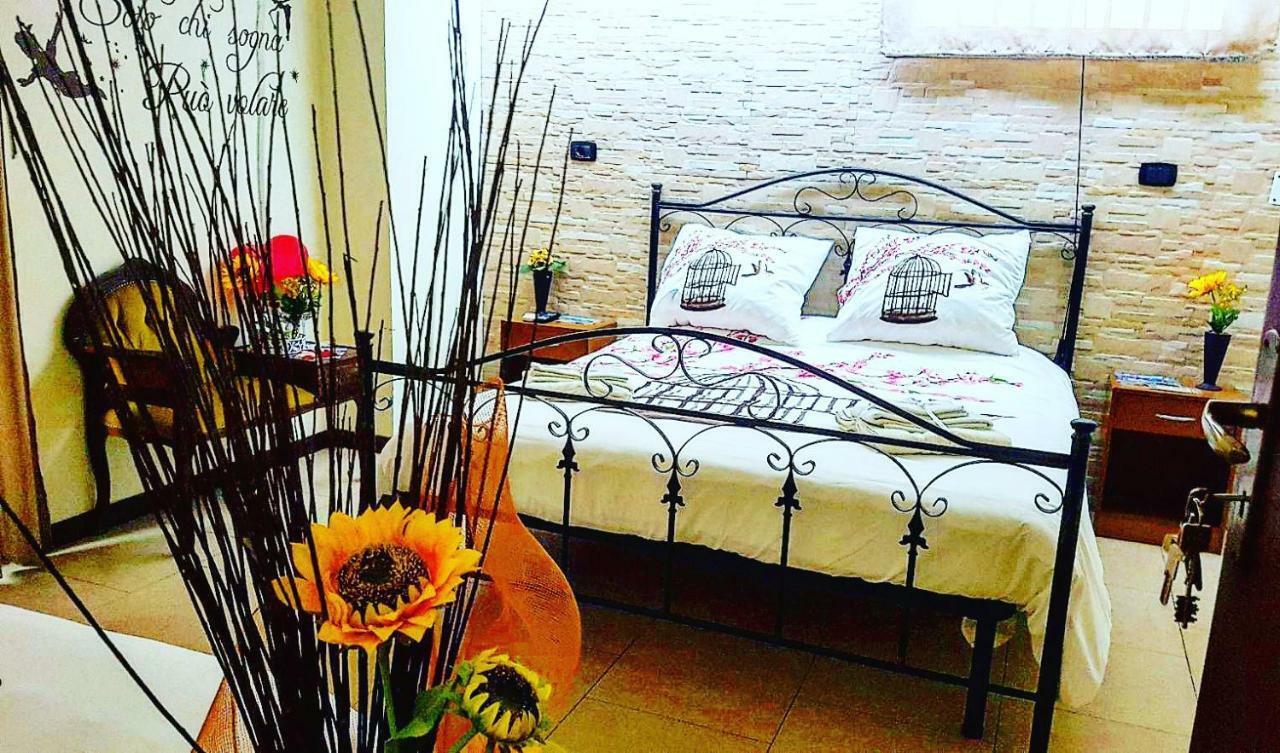La Casa Dei Sogni Hotel Gallico Bagian luar foto